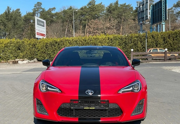 Toyota GT86 cena 72000 przebieg: 88000, rok produkcji 2013 z Rzeszów małe 79